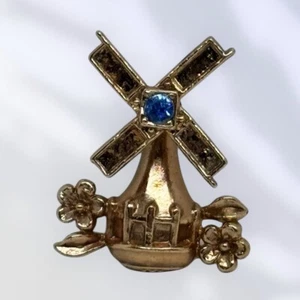 Vintage Dutch Style Windmill Brooch Pin Articulated Windmill Moves - Picture 1 of 3
