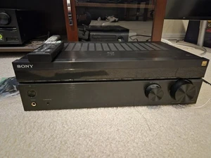 Sony STR-DH590 4K HDR Dolby Vision HDMI 5.2ch Bluetooth Receiver 725w Black - Picture 1 of 4