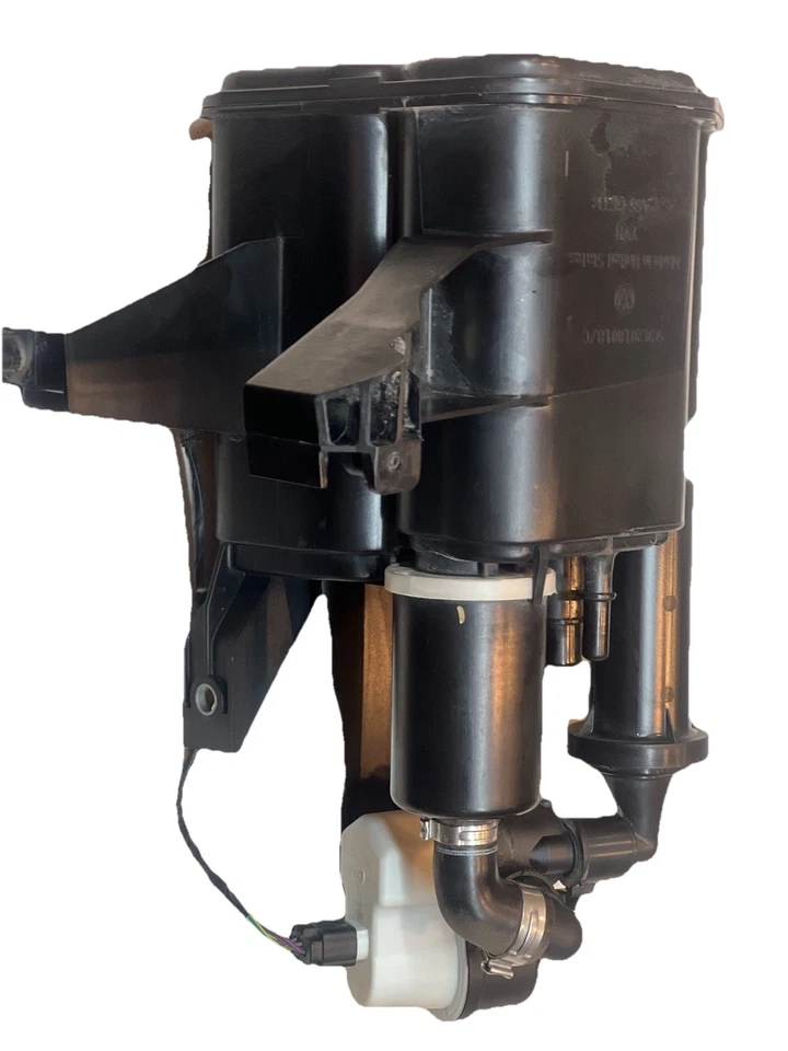 Filtro de bote de vapor combustible motor gasolina 12-19 Volkswagen Beetle 1,8 L 5C0201801 OEM Foto 1 de 4