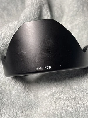 Parasol bayoneta BH-779 77 mm para lente AT-X 12-24 mm Foto 1 de 3