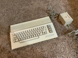 TESTED, and WORKING Commodore 64C computer - Bild 1 von 9