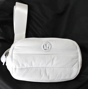 Nuevo Bolso Cinturón Lululemon Everywhere Wunder Puff - Blanco - Imagen 1 de 6
