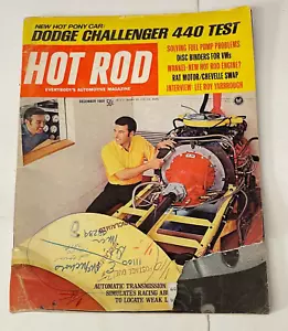 Hot Rod Magazin Dezember 1969 - Dodge Challenger 440 Test - Bild 1 von 10
