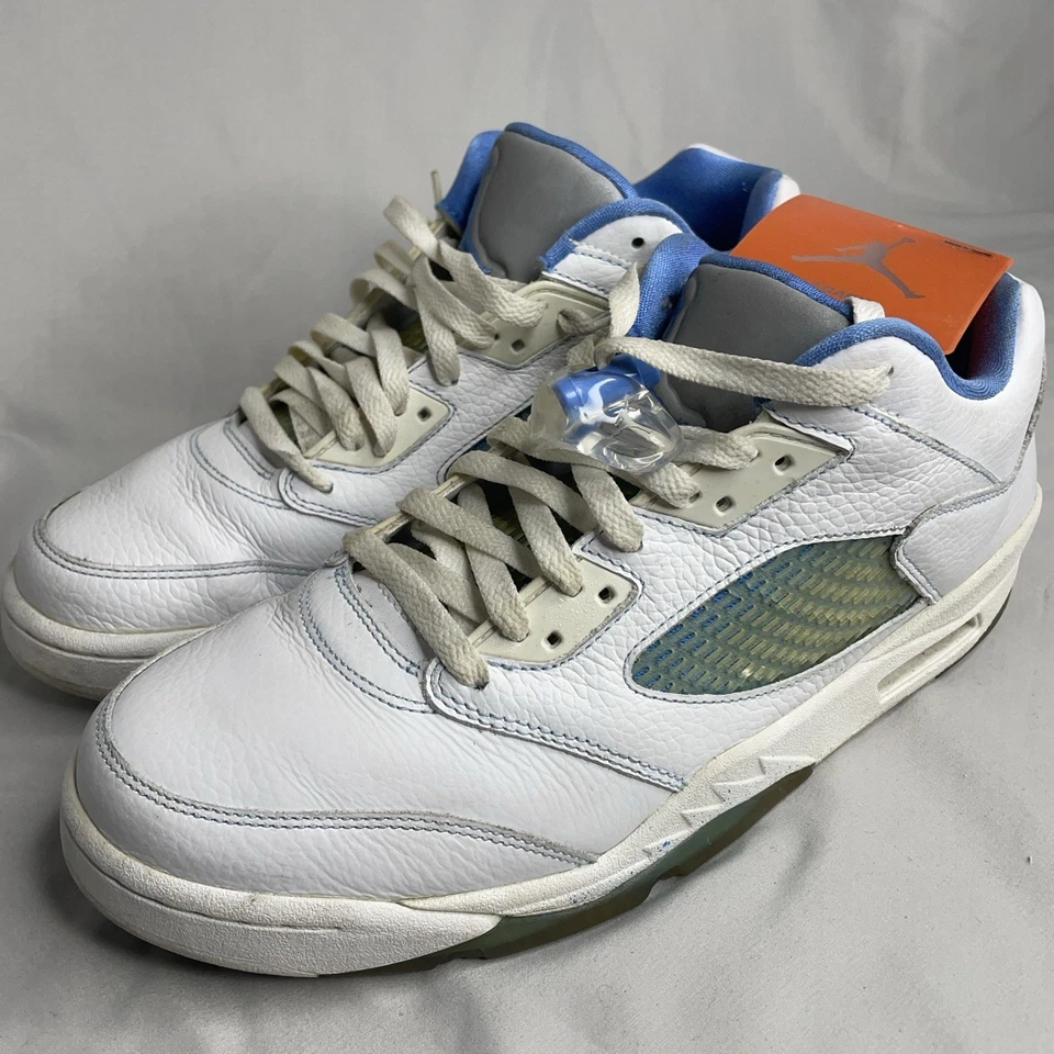 Air Jordan (W) 5 Retro Bajo 11 Azul Universitario 2006 Caja Original Como Está Suela Desmoronada Foto 1 de 4