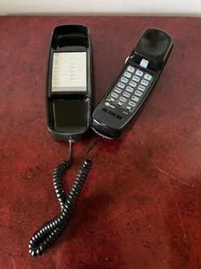 Telefono da scrivania/parete vintage AT&T Trimline nero modello 210 pulsante - Foto 1 di 4