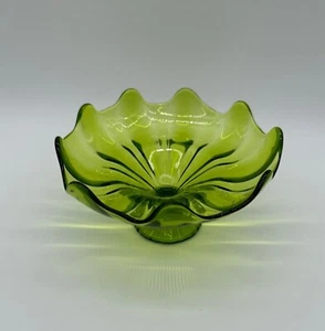 Vintage LE Smith Green Glass Bowl 8 Inch Pedestal Console Swung Dish Mid Century - Foto 1 di 9