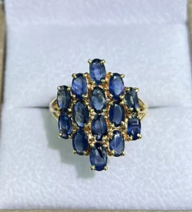 Anillo en racimo de oro amarillo sólido de 14 K zafiro natural 3,65 gramos. Talla 7,75 - Imagen 1 de 8