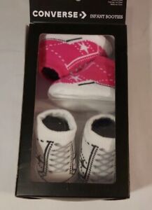Converse Infant Booties 2 Pack Pink White Chuck Taylor 0-6 Months 10017110-650