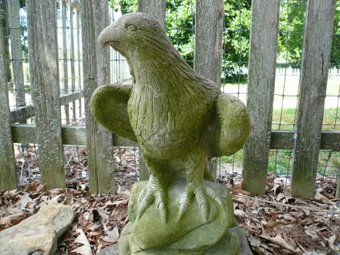 BEAUTIFUL BIG OLE WEATHERED BALD EAGLE VINTAGE CEMENT/CONCRETE GARDEN STATUE USA Cover