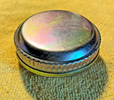 Beck/Arnley Oil Cap for 70-82 Datsun 1200, B210, 210, 310, F10 Foto 1 de 2