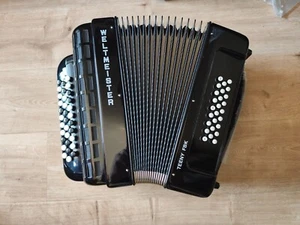 Weltmeister Freebass Accordion Teeny FBK B-Handle Black Demo Model - Picture 1 of 10
