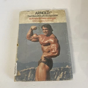 Arnold: The Education Of A Bodybuilder Hardcover 1st Edition (1977) HC DJ Ex Lib - Picture 1 of 16