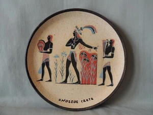 Greek decorative ceramic plate Knossos island Crete - Picture 1 of 7