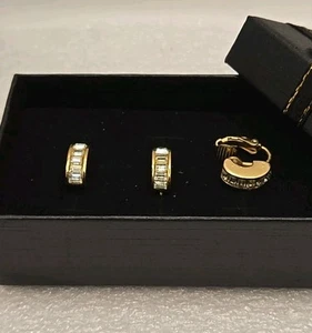 Vintage CHR. DIOR Baguette Crystal Gold Toned Clip On Earrings - Set of 3 - Picture 1 of 9
