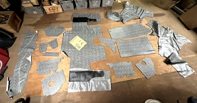 Aftermarket 1961-1963 FORD Thunderbird Convertible Trunk Mat & Boards U1B-4 - Imagem 1 de 4