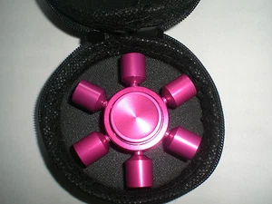 Fidget Spinner Fingerspielzeug Handspielzeug metallic pink - Neuwertig - - Bild 1 von 2