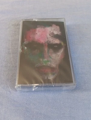 Marilyn Manson — We Are Chaos — запечатанная прозрачная/серебристая блестящая кассета 2020 года - Изображение 1 из 3