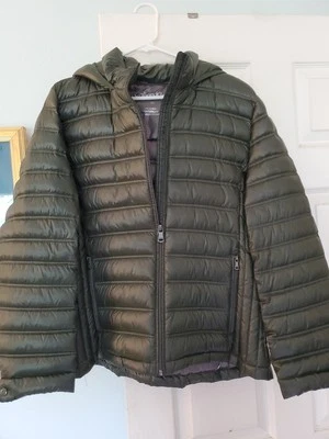 Chaqueta acolchada de plumón premium ligera verde empaquetable Calvin Klein XL nueva con capucha Foto 1 de 4