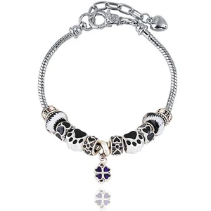 Brazalete Dije Negro Ajustable Enchapado en Oro Simplemente Adorable - Imagen 1 de 5