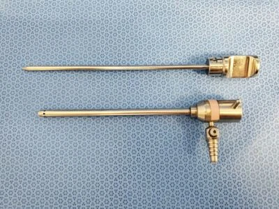 Cánula Dyonics 4492 6,0 mm con llave de paso giratoria 4356 artroscopia quirúrgica Foto 1 de 4