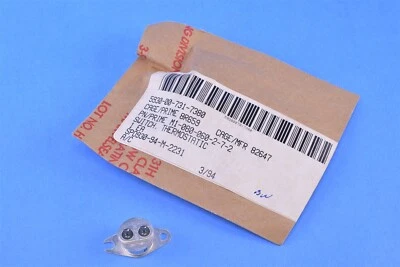 Sensata Technologies Klixon Mil-Spec Thermostatic Switch Part # M1-080-060-2-7-2 - Image 1 of 4