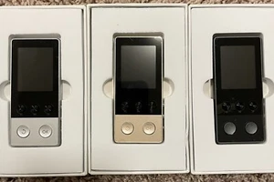 Reproductor de mp3 Hi-Fi con DAC, FM, grabadora, mono y FLAC sin pérdidas tarjeta de 8 GB + 32 GB - Imagen 1 de 7