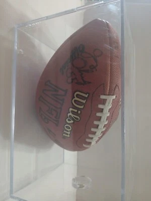 Nuevo en caja Wilson NFL Steeler Foot Ball Sign  Foto 1 de 4