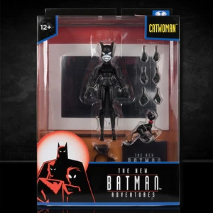 Catwoman The New Adventures of Batman 6in Scale Action Figure - Picture 1 of 5