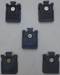 HP 5060-0767 Test Equipment Feet - Old Style - Set of 5 Feet - Grey-Black - Picture 1 of 1