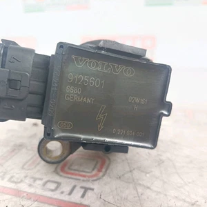 Bobina 30713416 VOLVO V70/XC70 2.4i 20V (125Kw) SW 5p/b/2435cc - Imagen 1 de 3
