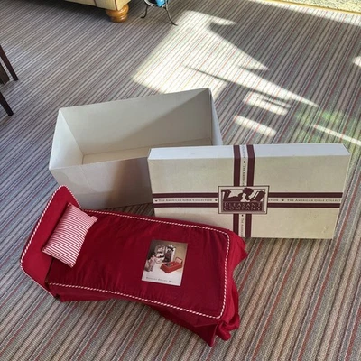 18" American Girl Doll 1991 PC Molly's Red Bed & Bedding Complete Pillow & Box - Image 1 of 4