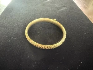 "Brazalete Brazalete Oro Amarillo 14k Sólido Genuino Vintage 8mm Grabado 7""" - Imagen 1 de 6