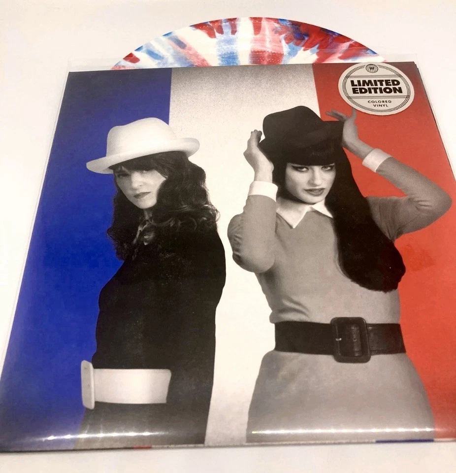 45T Couleur 2021 / OLIVIA JEAN & APRIL MARCH Splatter 7’ Vinyl PALLADIUM TMR 708 - Image 1 of 3