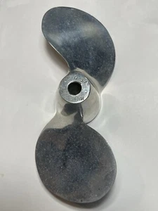 Michigan ~ Q 31 ~ Outboard Boat Propeller - Picture 1 of 13