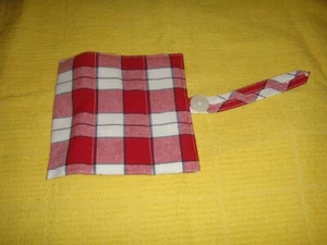 Longaberger Handle Gripper Picnic Plaid - Picture 1 of 2