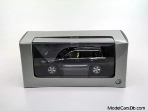 Volkswagen Touareg V10 TDI 2007 1:43 Minichamps, concesionario, caja original - Imagen 1 de 1