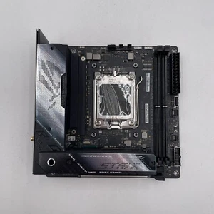 ASUS ROG STRIX X670E-I GAMING WIFI AMD AM5 DDR5 WIFI mini-ITX Motherboard - READ - Afbeelding 1 van 8