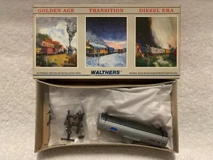 Walthers #932-5016 HO Scale Standard 36' Tank Car Kit #10328 - Bild 1 von 3