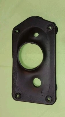 Mopar Original 1966 1967 Plymouth B-body tubo de llenado de combustible para maletero sello de piso Foto 1 de 4