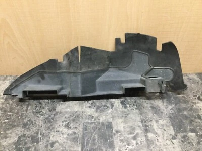 Conducto guía de aire radiador izquierdo OEM 1998 1999 2000 2001 AUDI A6 AVANT C5 4B0121283G Foto 1 de 4