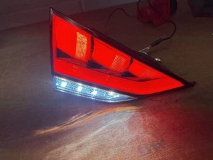 HYUNDAI GENESIS G80 2015-2019 LED LUZ TRASERA IZQUIERDA CONDUCTOR INTERIOR OEM - Imagen 1 de 9