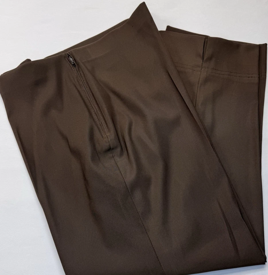Lauren Vidal Straight Cropped Side Zip Sz T6 12/14 Chocolate Brown Pants Slacks - Image 1 of 4