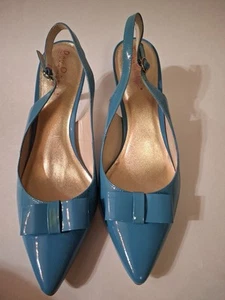 Lily Pulitzer Damenschuhe blau Kätzchen Pumps Absatz Fersenriemen Größe 10 - Bild 1 von 11