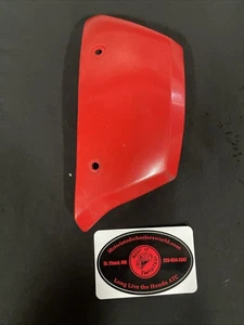 Honda ATC OEM ATC200x 200x 1983 1984 1985 Right Fuel Tank Flare Scoop Gas 17-16 - Picture 1 of 9