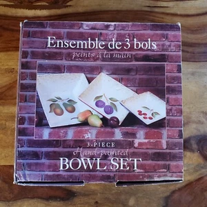 Set of 3 Vintage Nesting Hand Painted Large Serving Bowls - Grapes, Plums, Pears - Picture 1 of 10