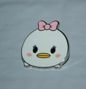 Disney Daisy Duck Tsum Tsum Mystery Pin 108006 Tsum Tsum Series 1  - Picture 1 of 5