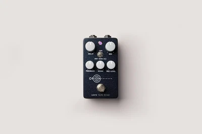 UNIVERSAL AUDIO UAFX Orion Tape Echo Pedal (UAFX Series) [Official JP Product] - Image 1 of 4