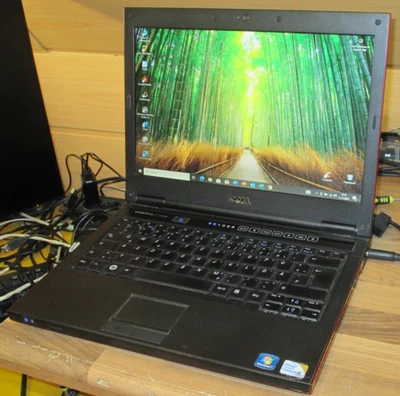 DELL Vostro 1320. SSD Festpl., 4GB Ram. HD Grafik. HDMI. Fire Wire, Windows 10 - Bild 1 von 4