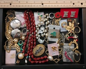 Lot of Antique to Vintage ✨CRAFT✨ Pieces and Parts Jewelry, Repair, Harvest! - Picture 1 of 13