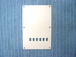 Fender Squier Strat CUBIERTA TRÉMOLO PLACA TRASERA con TORNILLOS Stratocaster Placa Trasera - Imagen 1 de 6